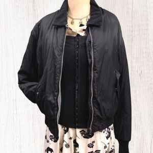 UO Silence + Noise block boyfriend jacket with zip front and soft inner lining-S